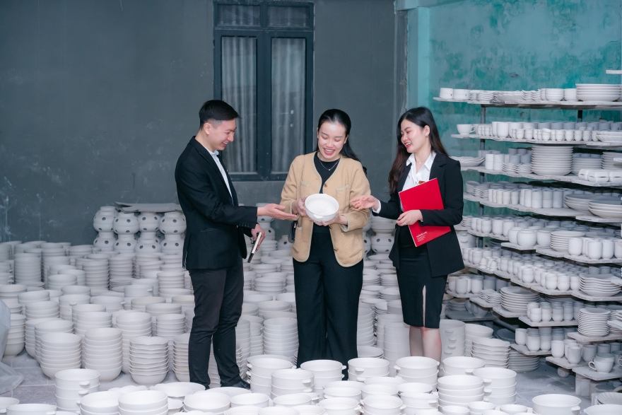 Agribank ưu tiên vốn tín dụng tháo gỡ khó khăn cho sản xuất kinh doanh, thúc đẩy tăng trưởng