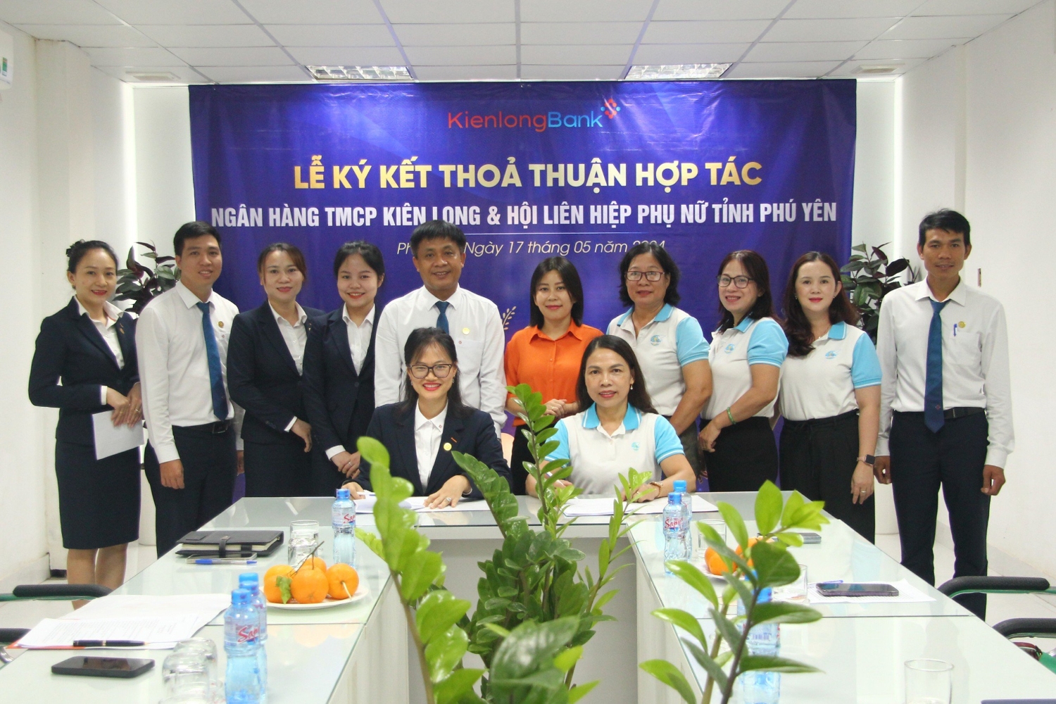 Lễ ký kết thỏa thuận hợp tác giữa Hội LHPN tỉnh với KienLongbank Phú Yên