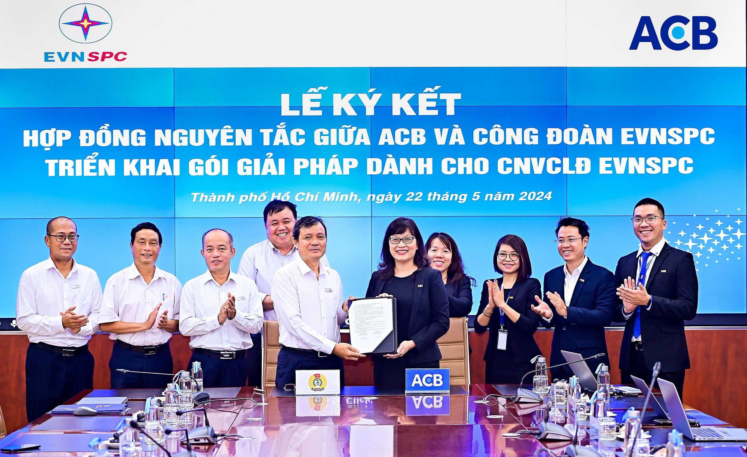 ACB hợp tác EVN Miền Nam