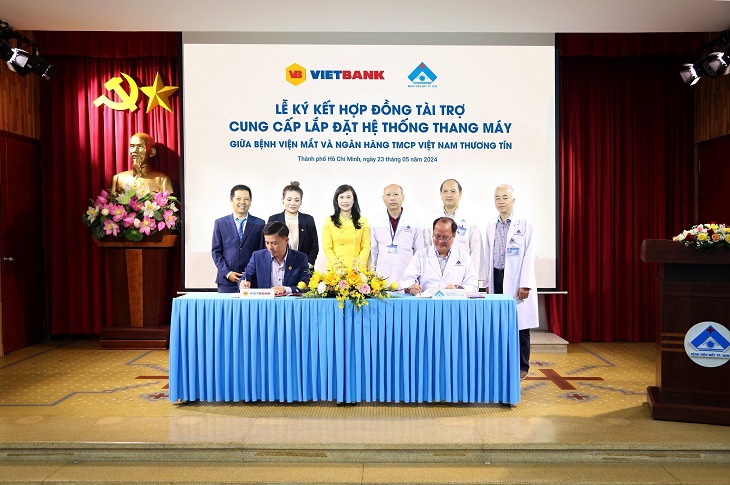 Vietbank tài trợ thang máy hỗ trợ Bệnh viện Mắt TP. Hồ Chí Minh