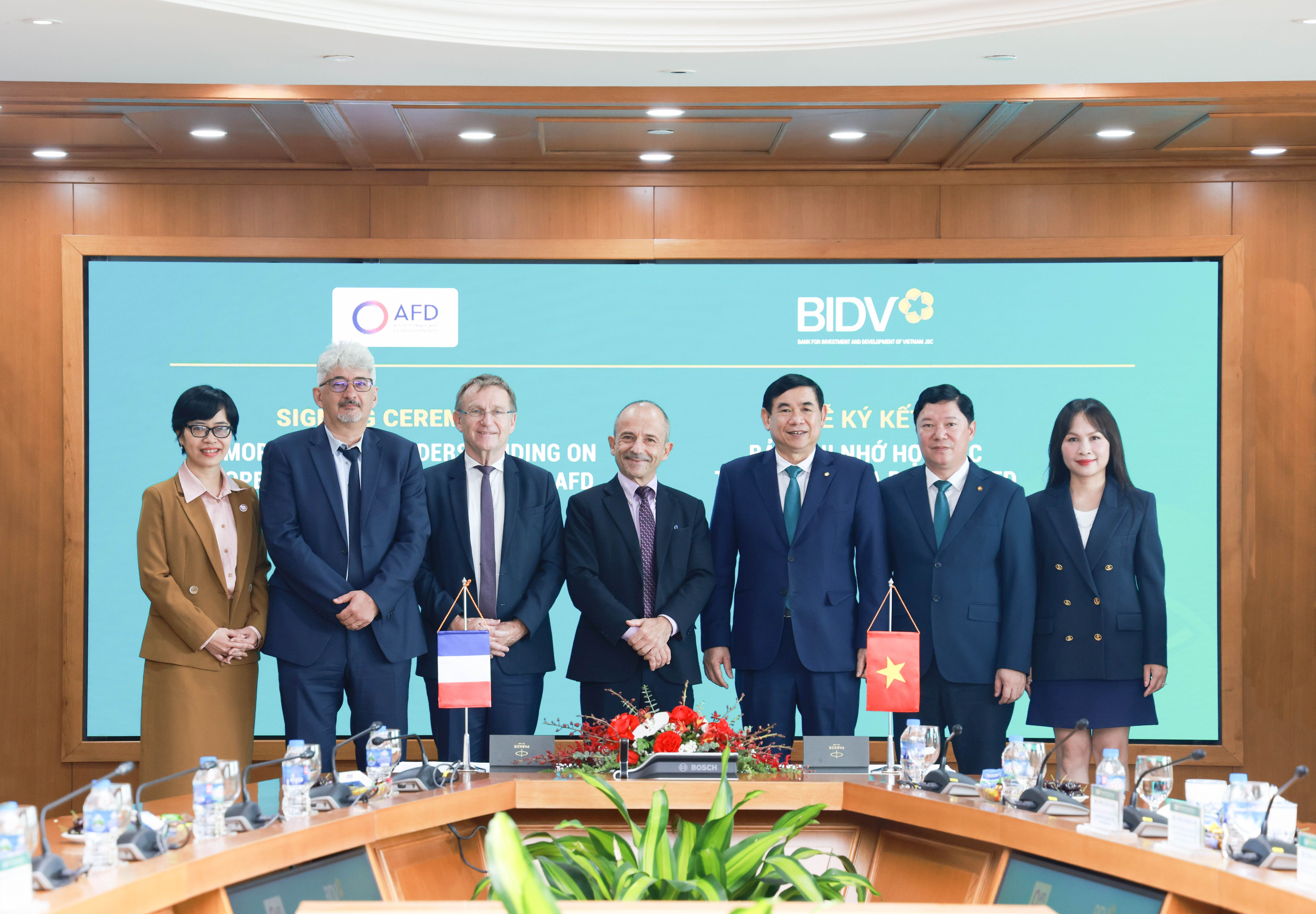 BIDV VÀ AFD nâng tầm quan hệ hợp tác chiến lược