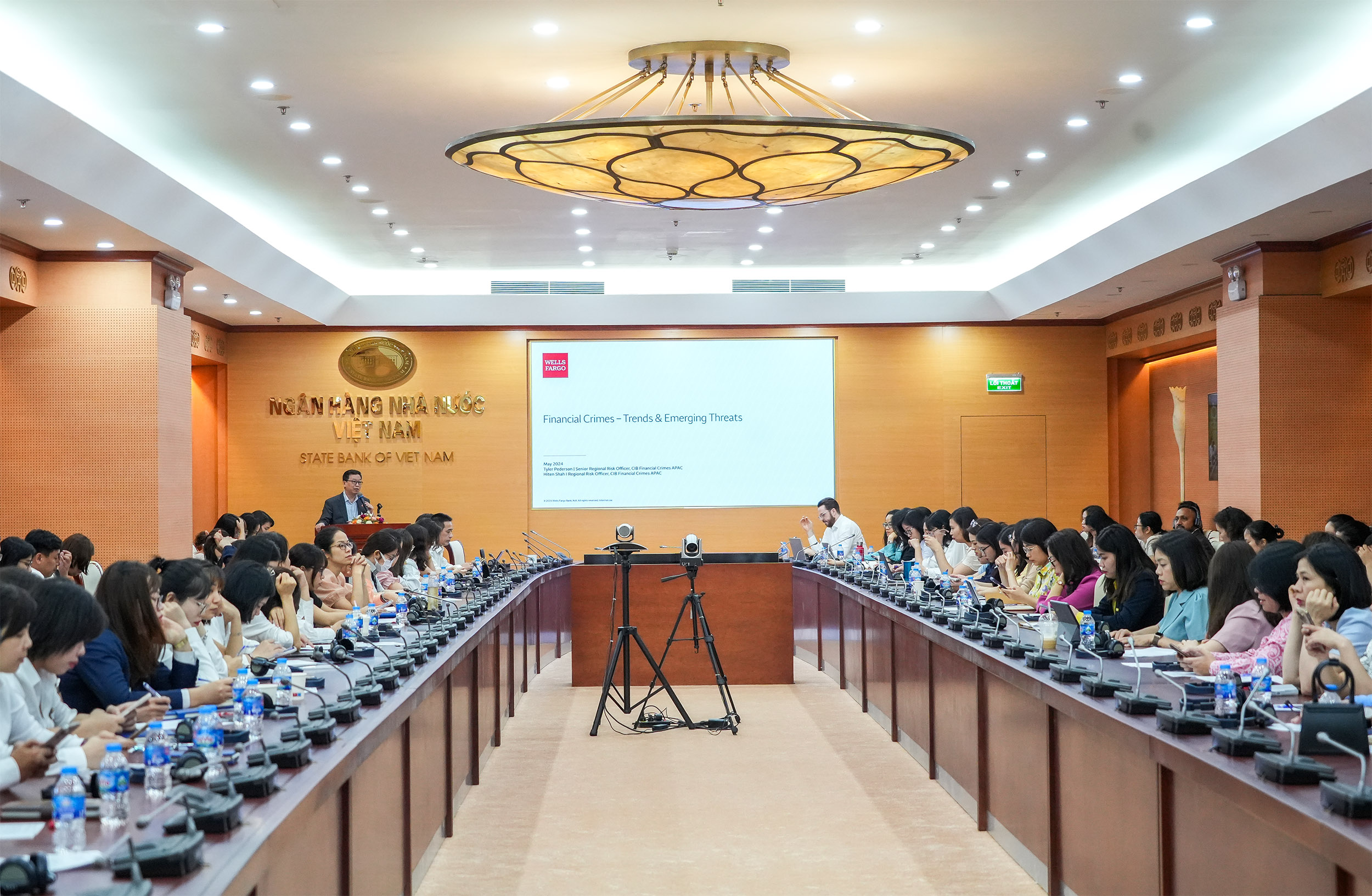 tội phạm tài chính
