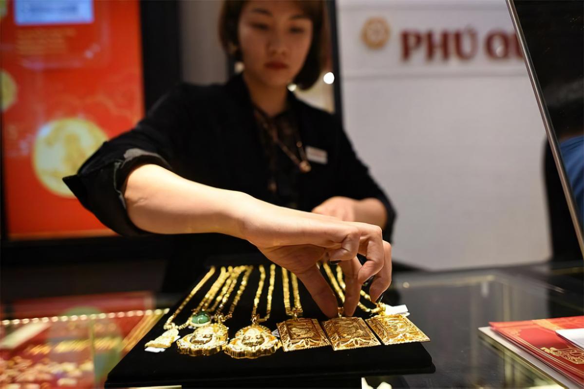 Gold bars