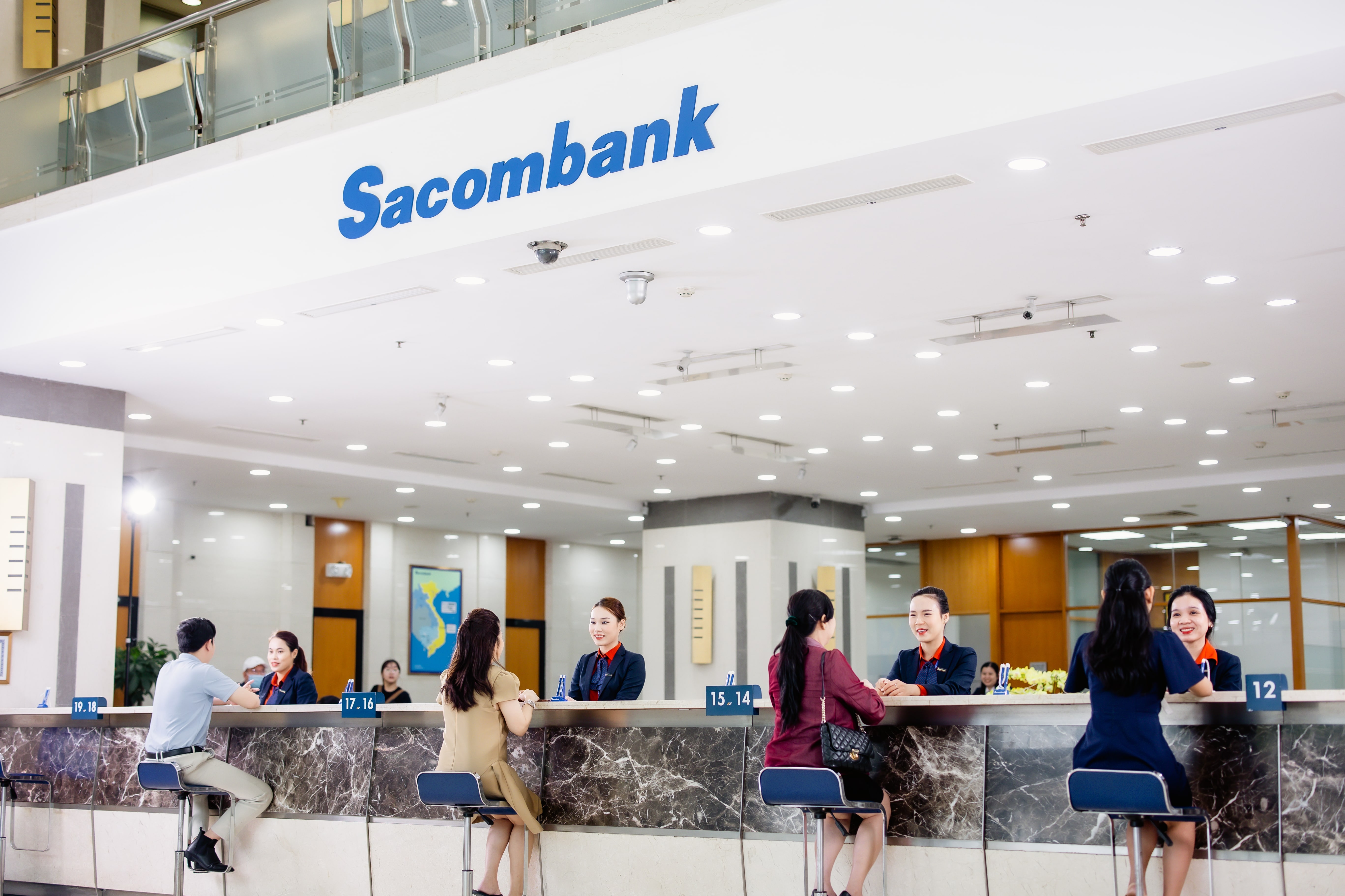 Sacombank tuyển dụng