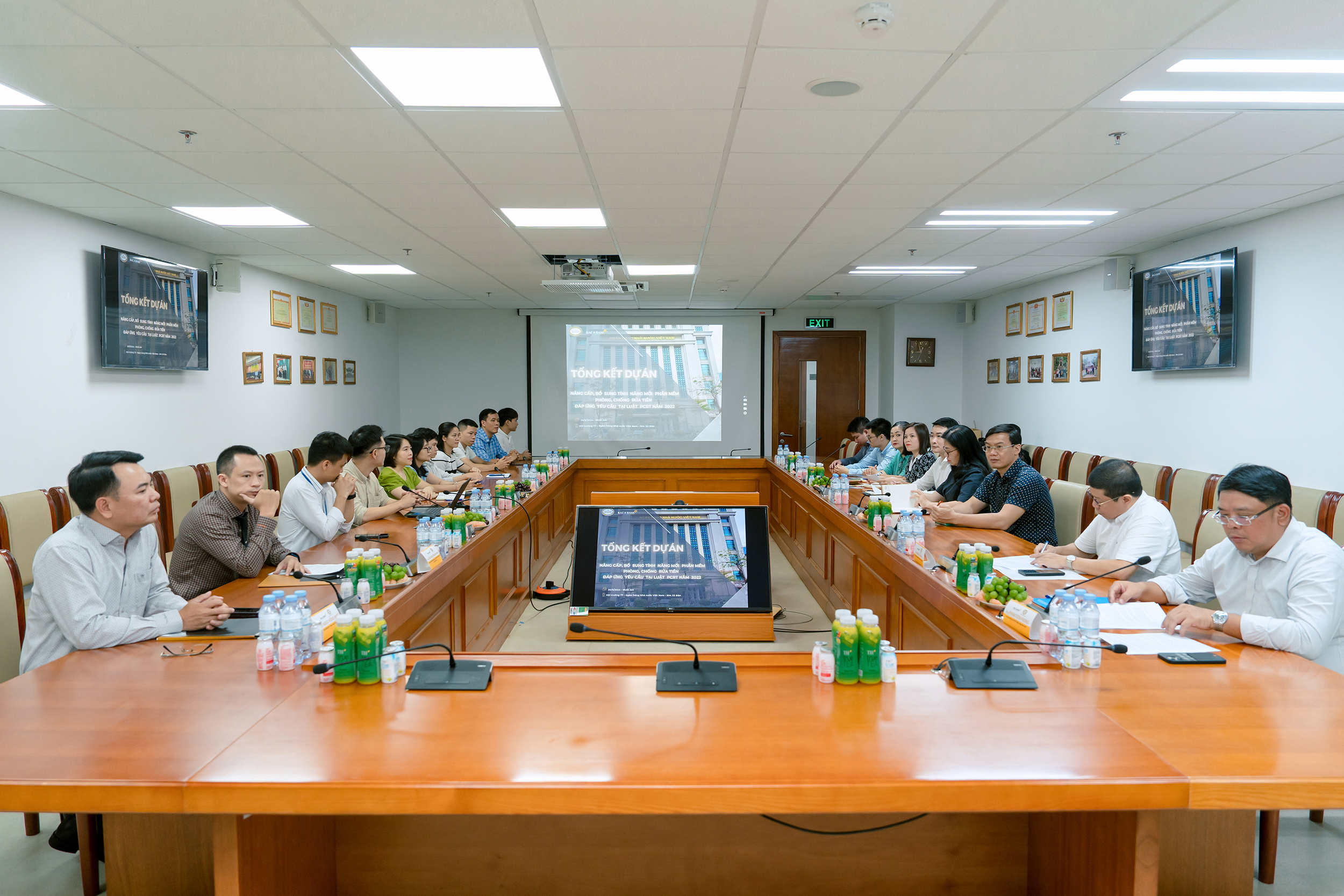Bac A Bank bàn giao dữ liệ dự án chuyển đổi số