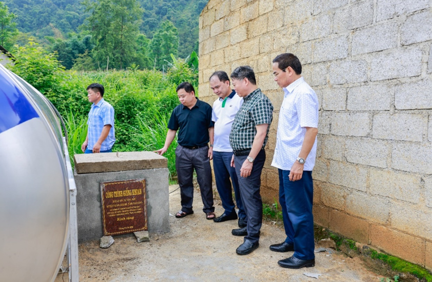 VAMC tặng 4 công trình giếng khoan