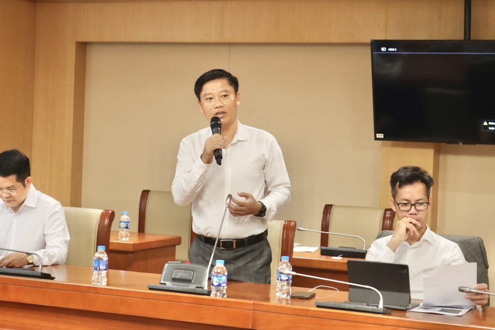 Ông Nguyễn Chiến Thắng - Giám đốc Trung tâm phát triển ngân hàng số, BIDV đã trình bày những kết quả chính của đề tài