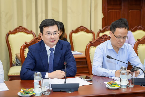 Phó Thống đốc Phạm Thanh Hà phát biểu tại buổi tiếp