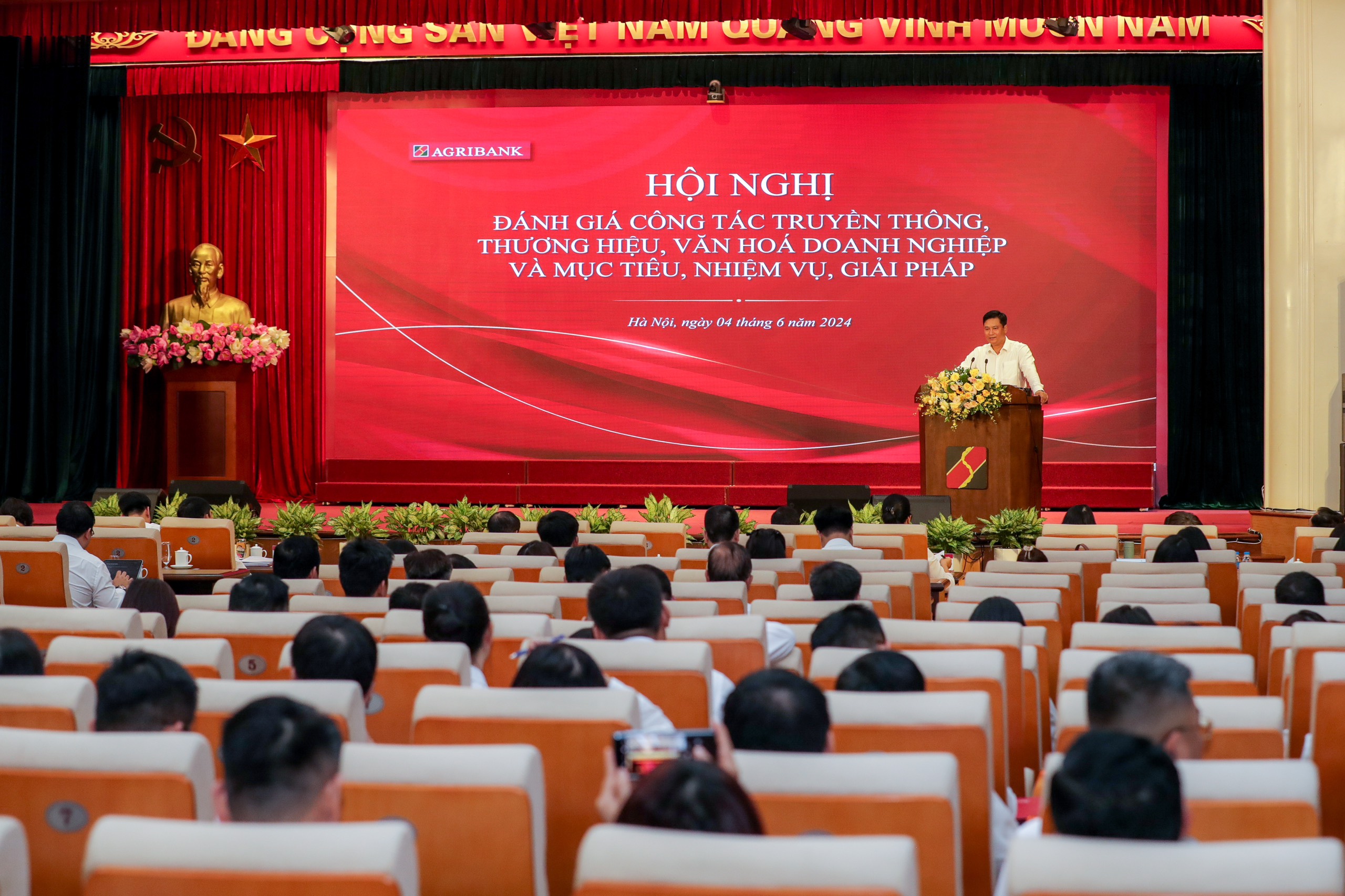 công tác truyền thông