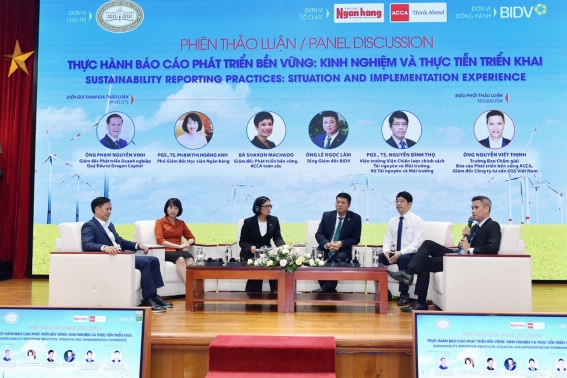 Các diễn giả tại Phiên thảo luận