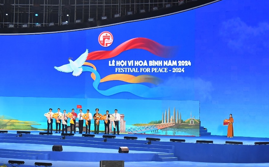 Lễ hội tôn vinh giá trị của hòa bình