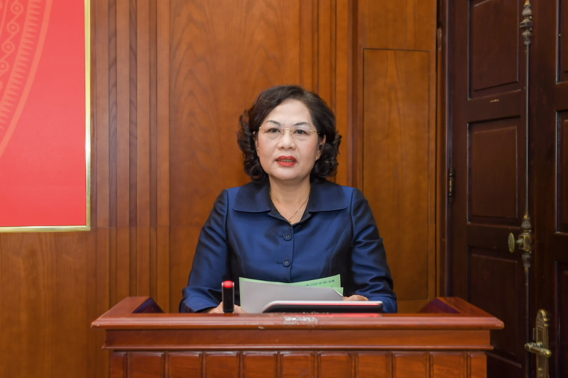 Đ/c Nguyễn Thị Hồng - Bí thư Ban Cán sự Đảng, Bí thư Đảng ủy Cơ quan NHTW, Thống đốc NHNN phát biểu kết luận Hội nghị