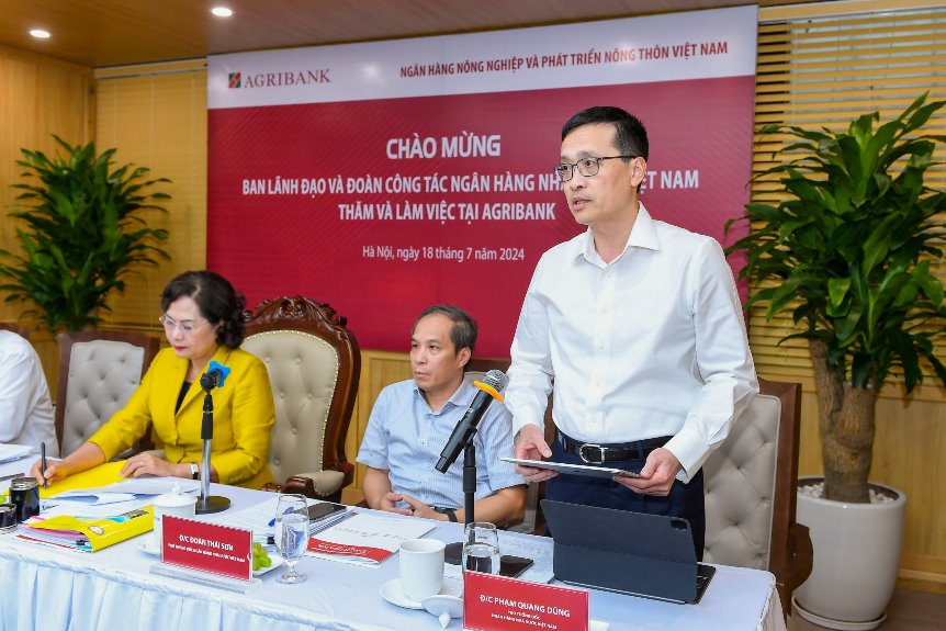 Phó Thống đốc Phạm Quang Dũng phát biểu tại buổi làm việc