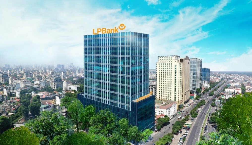 LPBank lãi quý II hơn gấp ba cùng kỳ