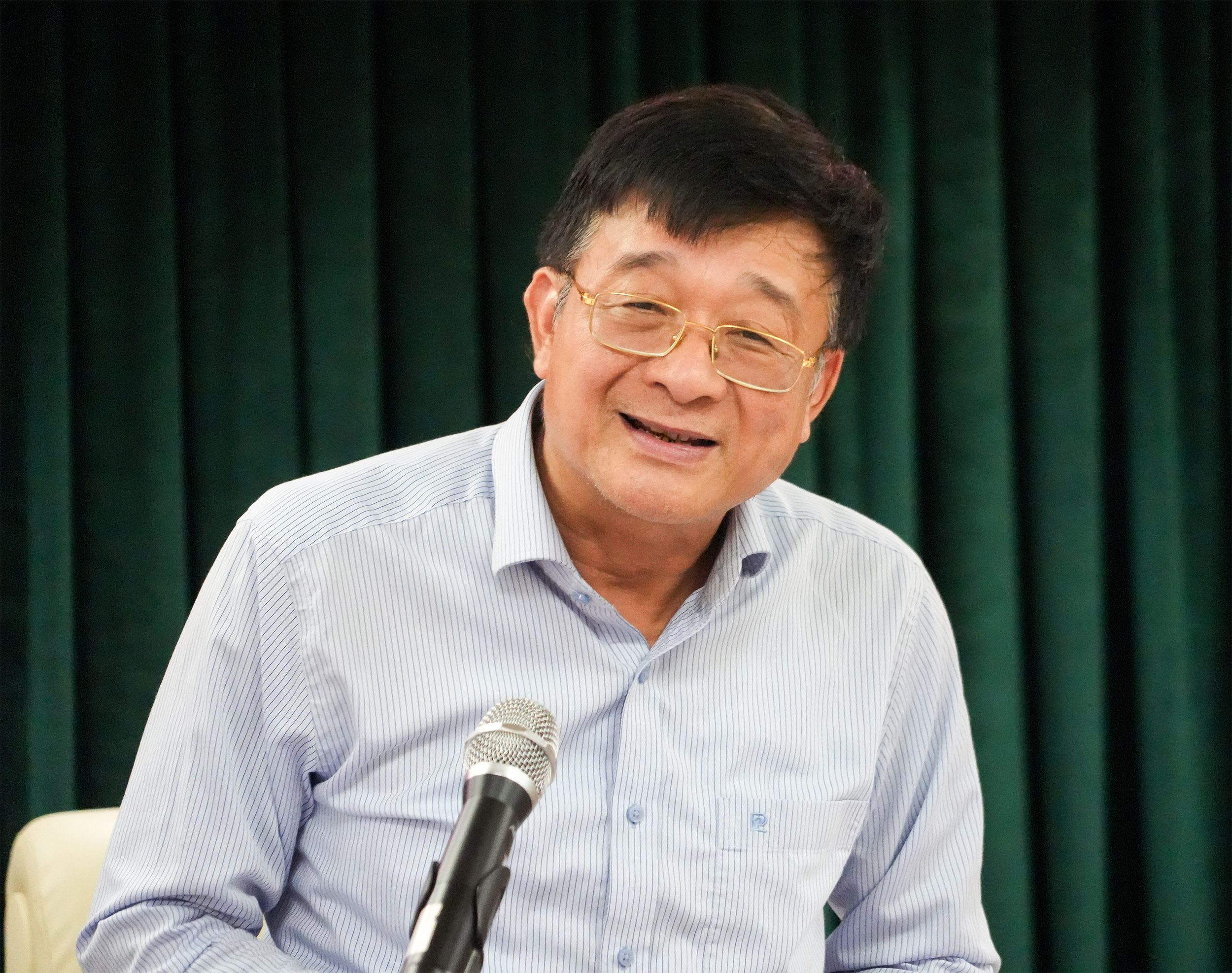 TS. Nguyễn Quốc Hùng - Phó Chủ tịch kiêm Tổng Thư ký - Trưởng ban soạn thảo Bộ quy tắc