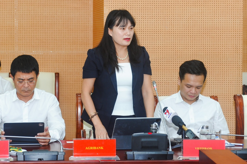 Phó Tổng giám đốc Agribank Phùng Thị Bình cho biết Agribank rất tích cực triển khai chương trình 120.000 tỷ đồng cho vay nhà ở xã hội