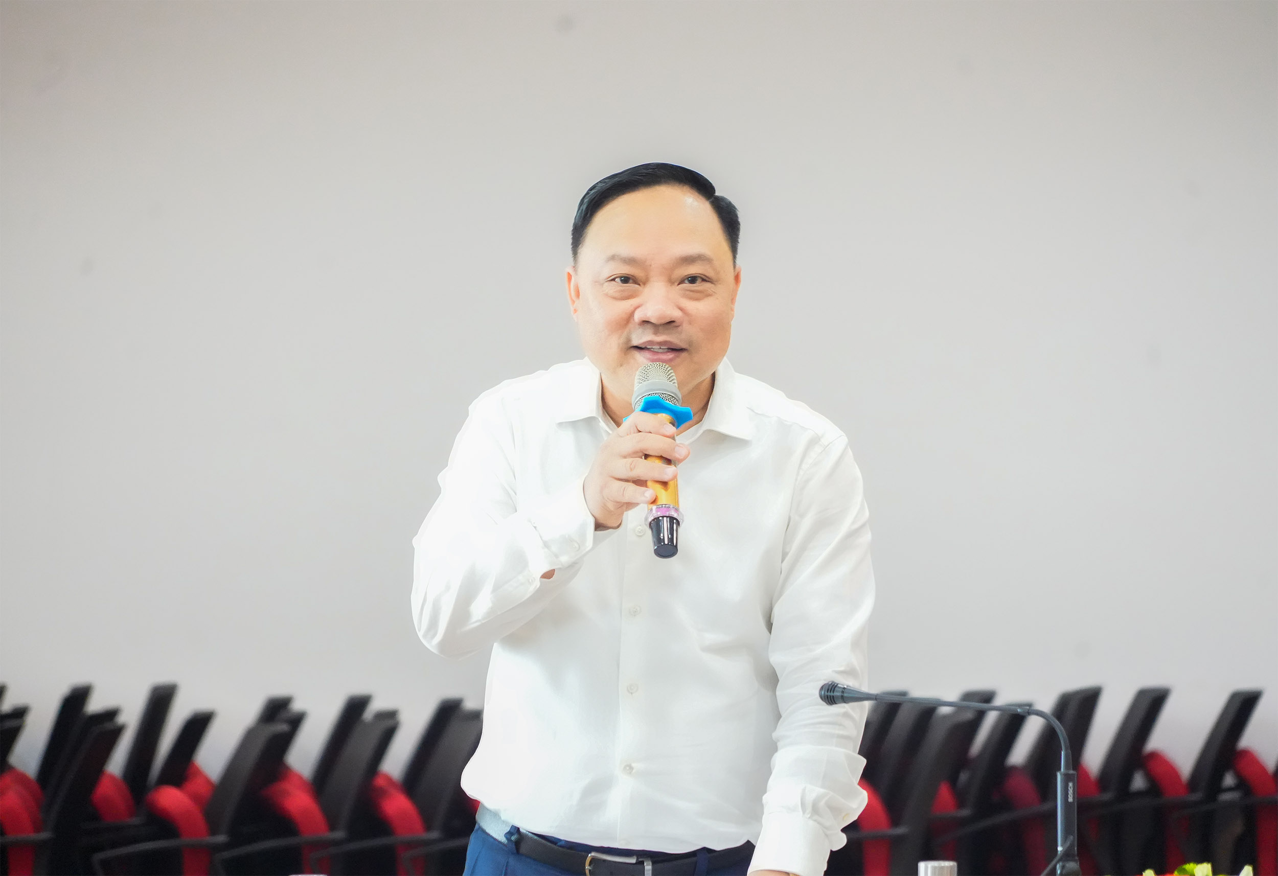 Ông Phạm Anh Tuấn