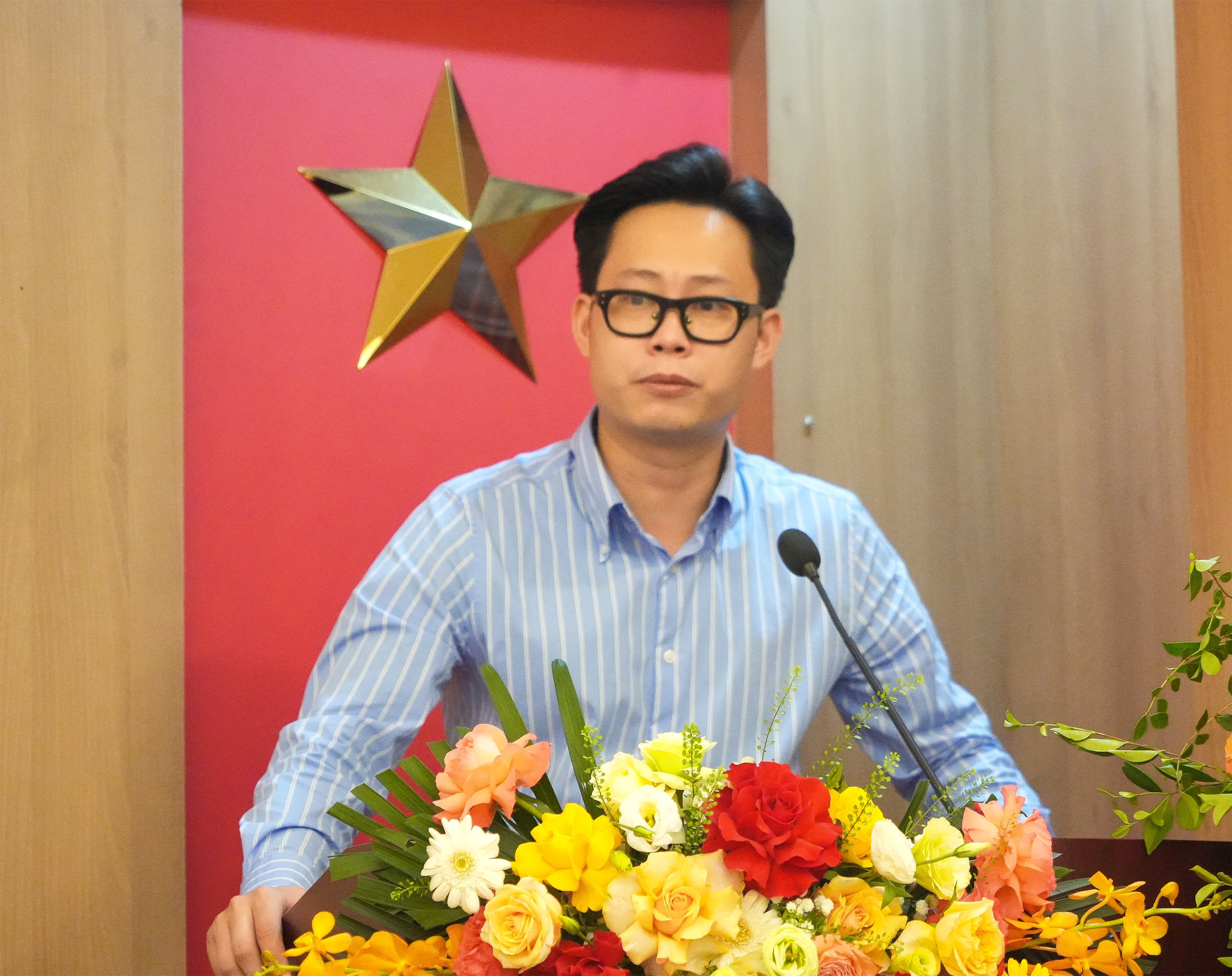 Đồng chí Trần Long