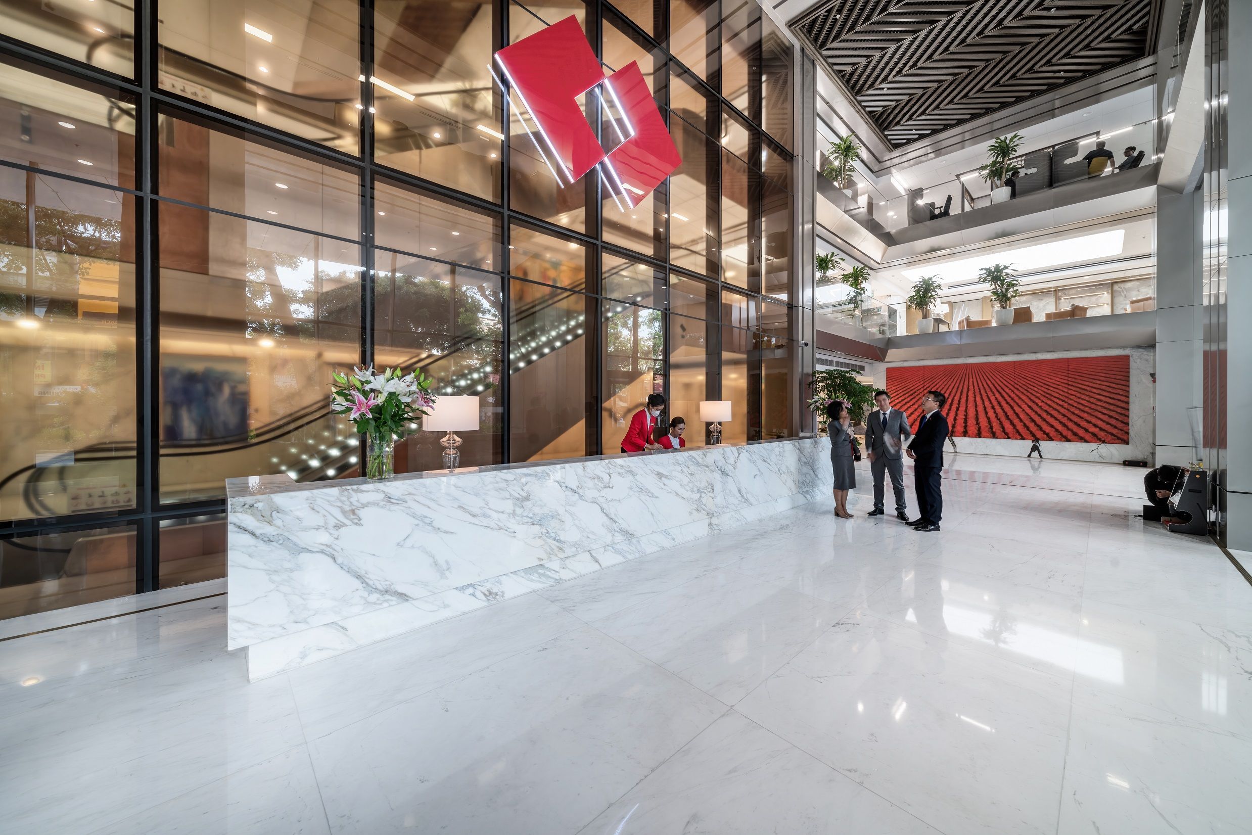 Techcombank Hà Nội chuyển địa điểm