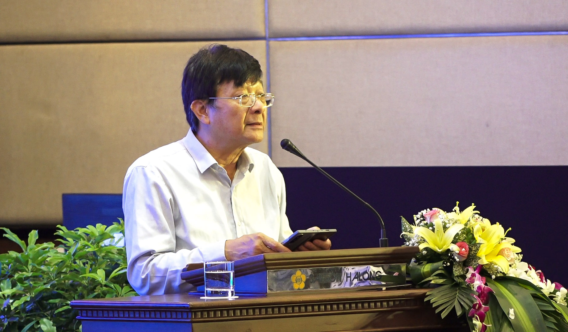 TS Nguyễn Quốc Hùng
