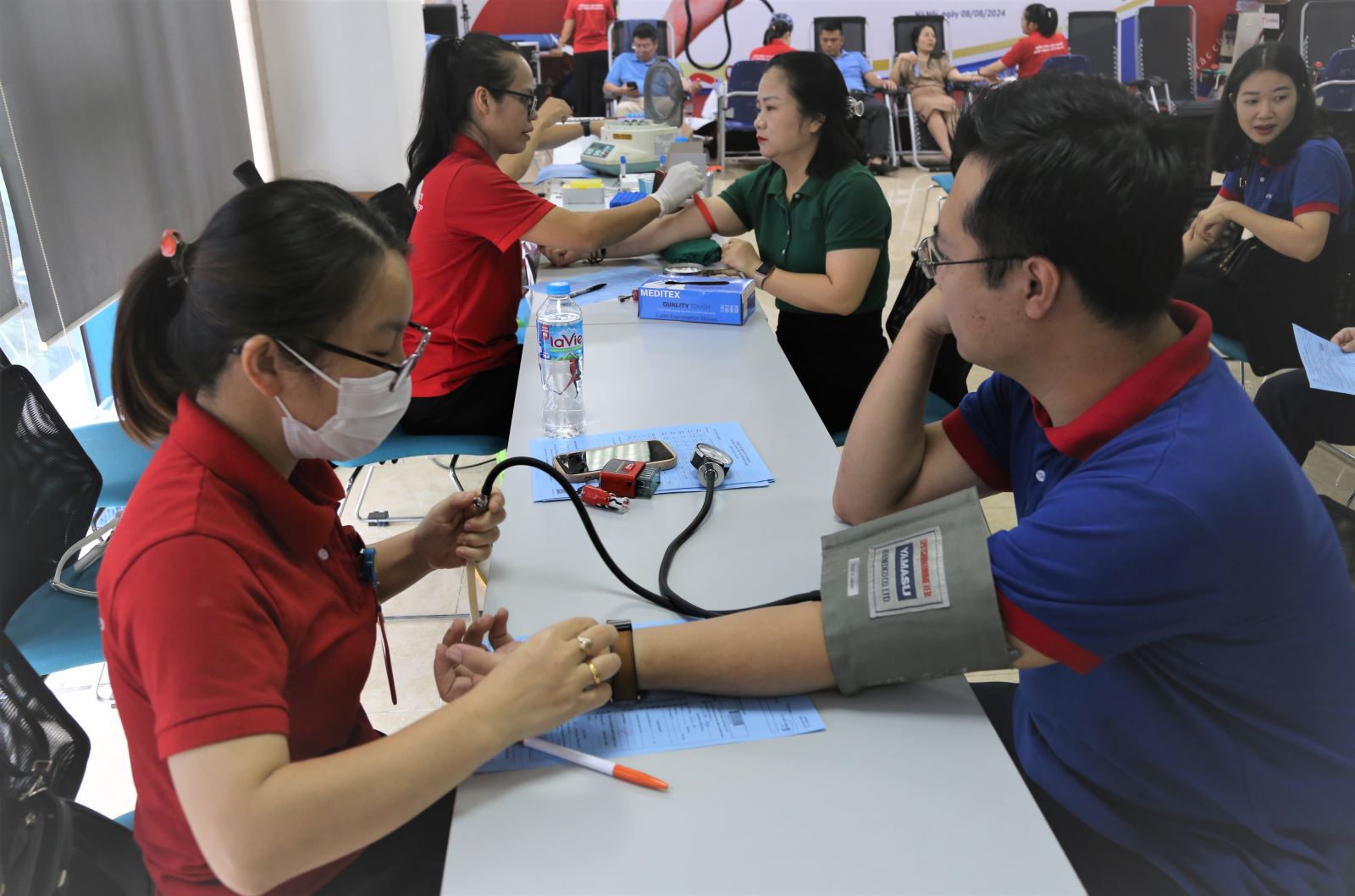 Đoàn Thanh niên Co-opBank tham gia hiến máu tình nguyện