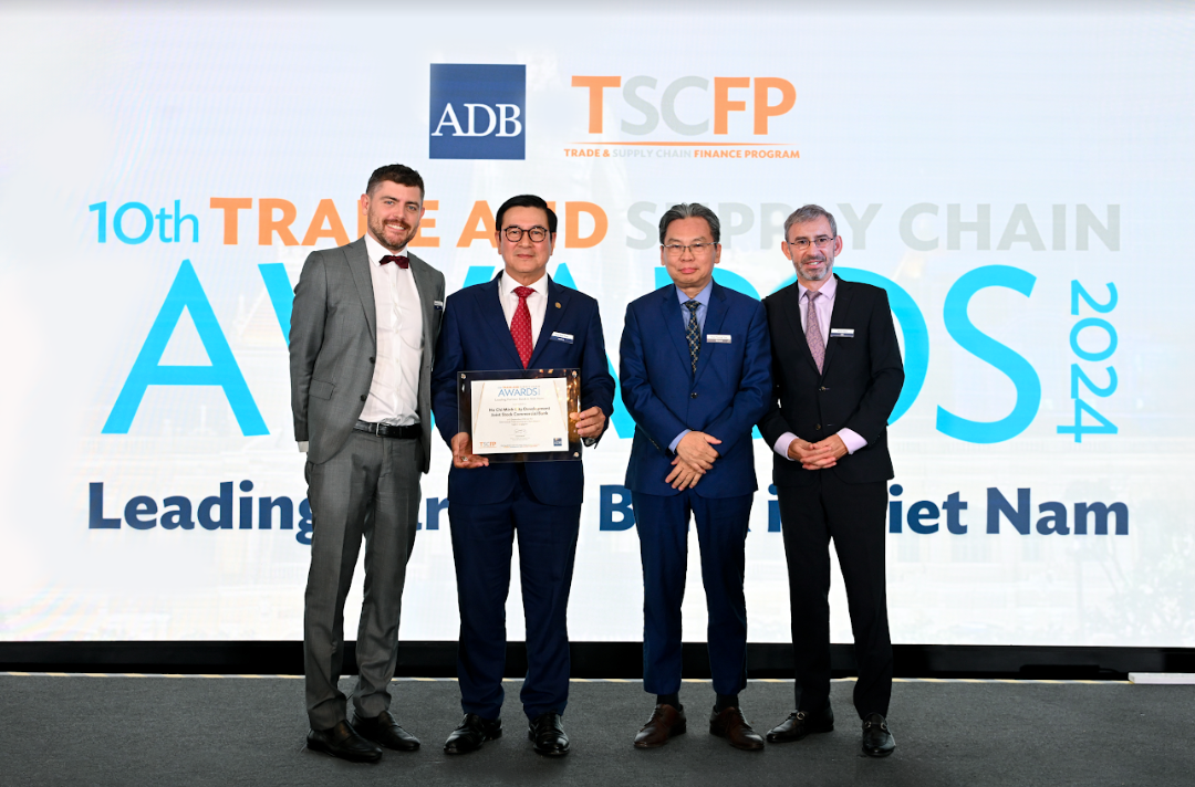 ADB again recognises HDBank as leading partner bank in Việt Nam