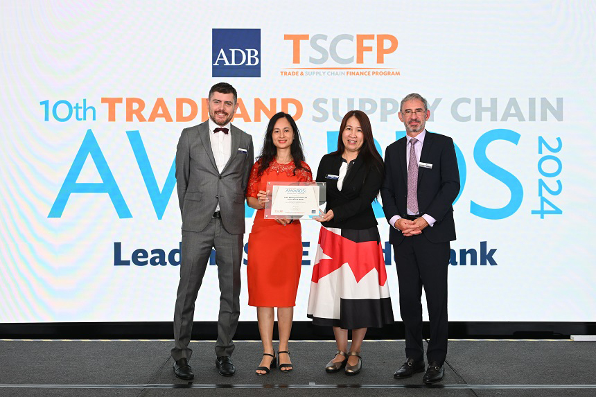 TPBank nhận giải thưởng “Ngân hàng dẫn đầu về hỗ trợ doanh nghiệp SME”