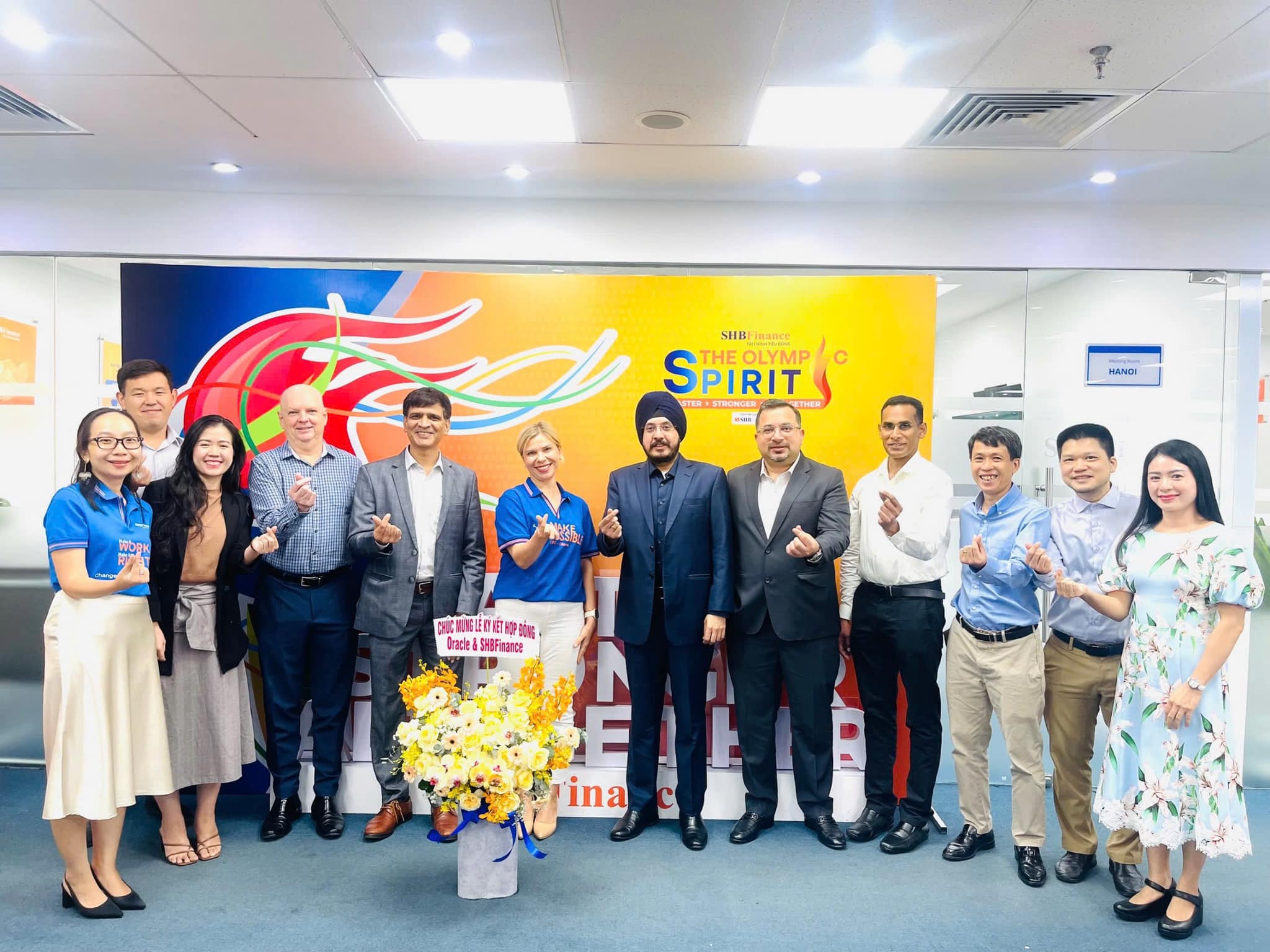 Các lãnh đạo hai bên cũng thống nhất phát huy hơn nữa tinh thần hợp tác đa dạng, hiệu quả, tương xứng với tham vọng vào top 5 công ty tài chính tiêu dùng hàng đầu tại Việt Nam