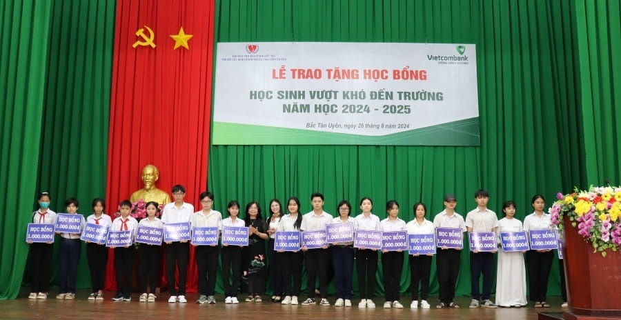 học bổng