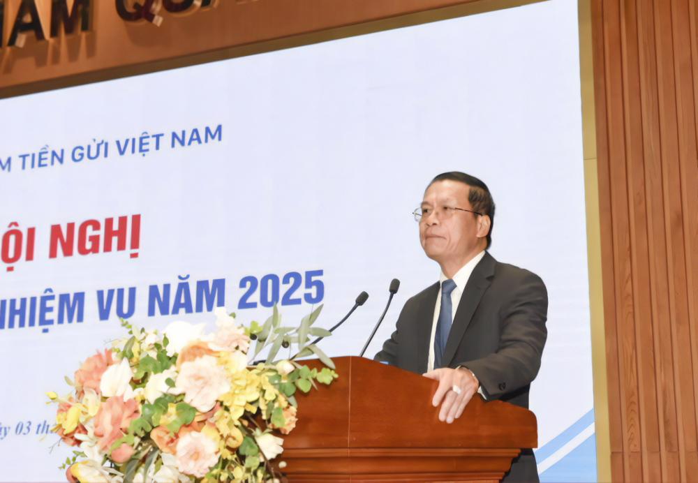 Chủ tịch Hội đồng quản trị Bảo hiểm Tiền gửi Việt Nam  Phạm Bảo Lâm phát biểu khai mạc Hội nghị