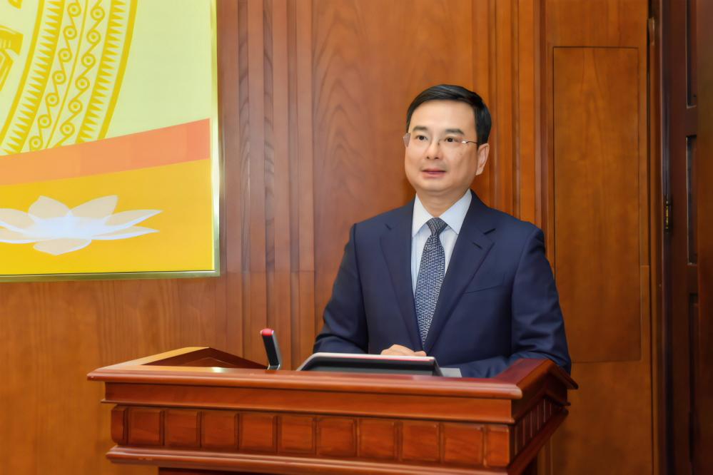 Phó Thống đốc Phạm Thanh Hà phát biểu giao nhiệm vụ cho các cán bộ được điều động, bổ nhiệm