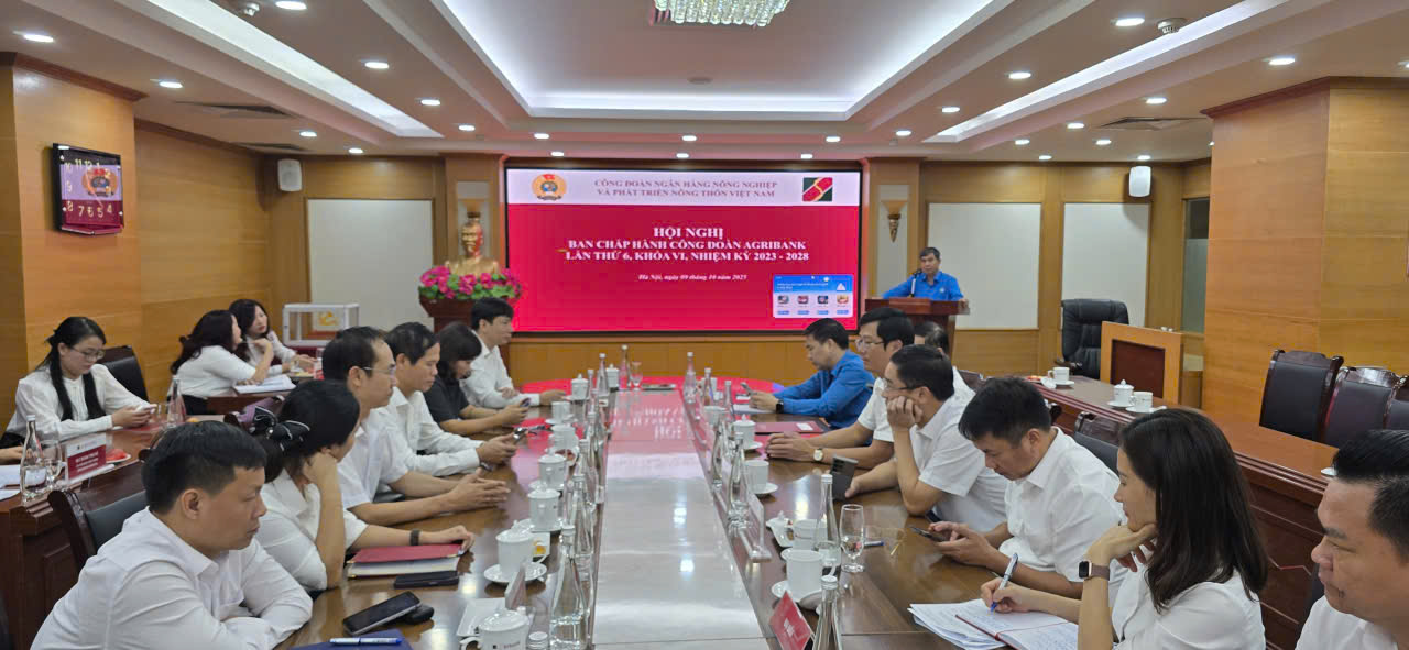 Toàn cảnh Hội nghị Ban Chấp hành lần thứ 6, khóa VI, nhiệm kỳ 2023-2028 của Công đoàn Agribank