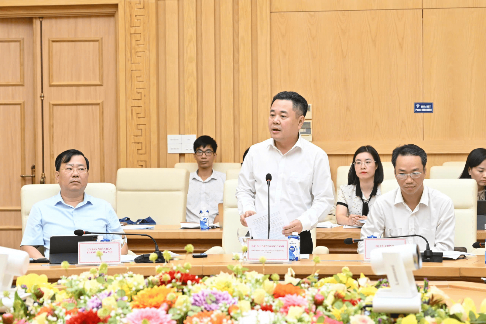 Phó Thống đốc Nguyễn Ngọc Cảnh phát biểu tại Hội nghị