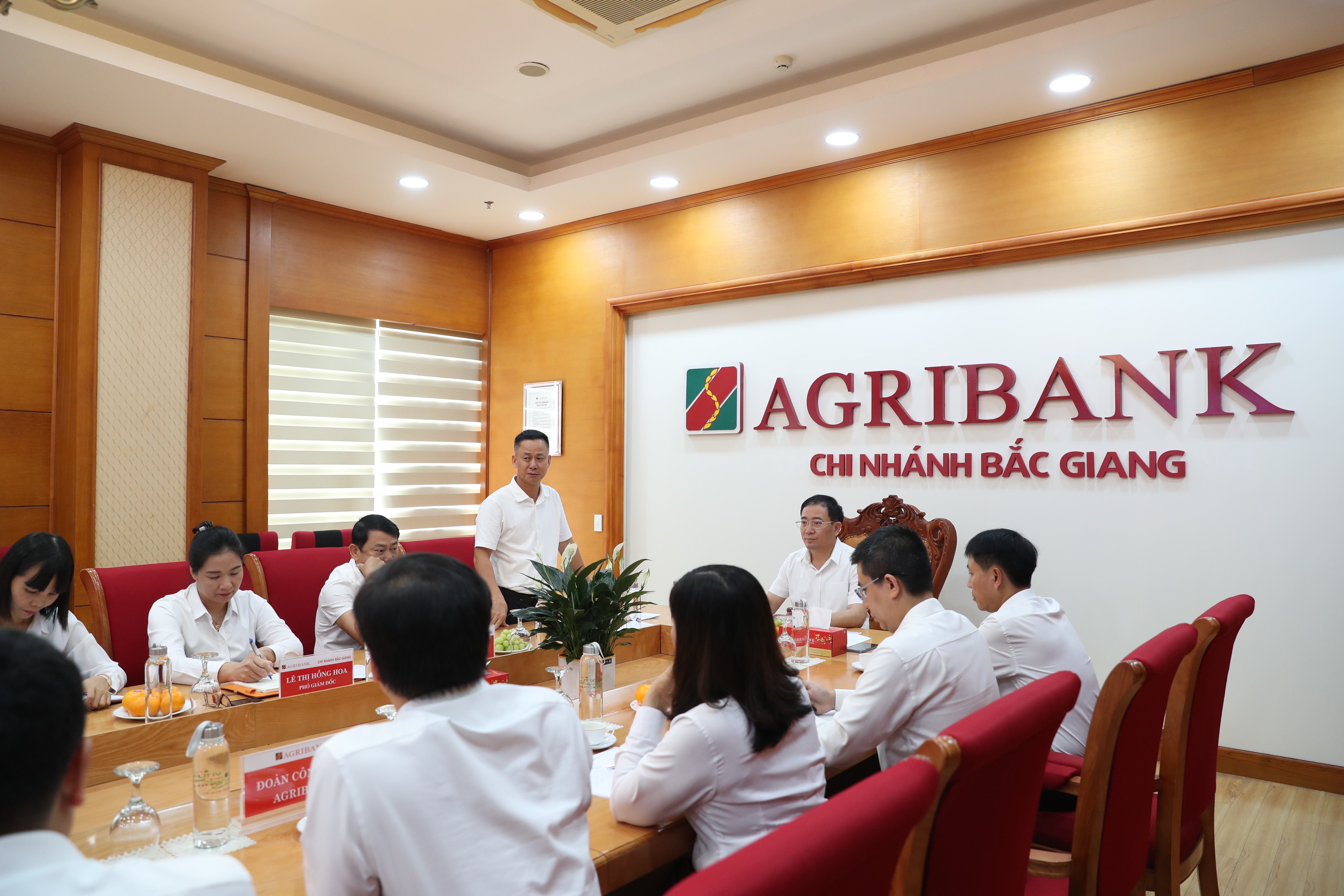 Agribank chung tay hỗ trợ người dân Bắc Ninh khắc phục hậu quả mưa lũ