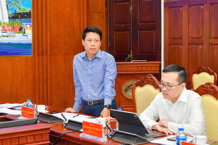 Phó Thống đốc Phạm Tiến Dũng và Phó Thống đốc Phạm Quang Dũng tại cuộc họp