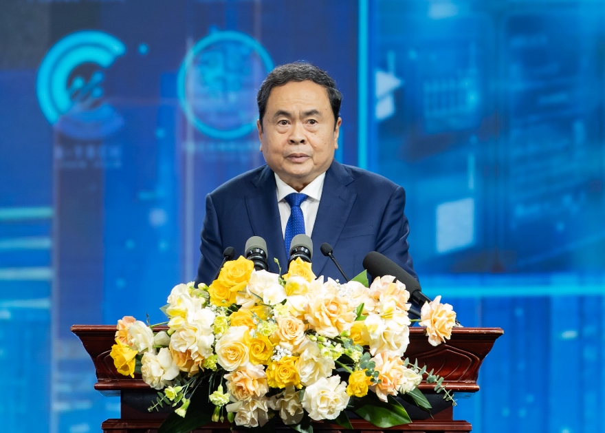 Chủ tịch Quốc hội Trần Thanh Mẫn dự và phát biểu chỉ đạo tại Lễ trao Giải thưởng Nhân tài Đất Việt 2025