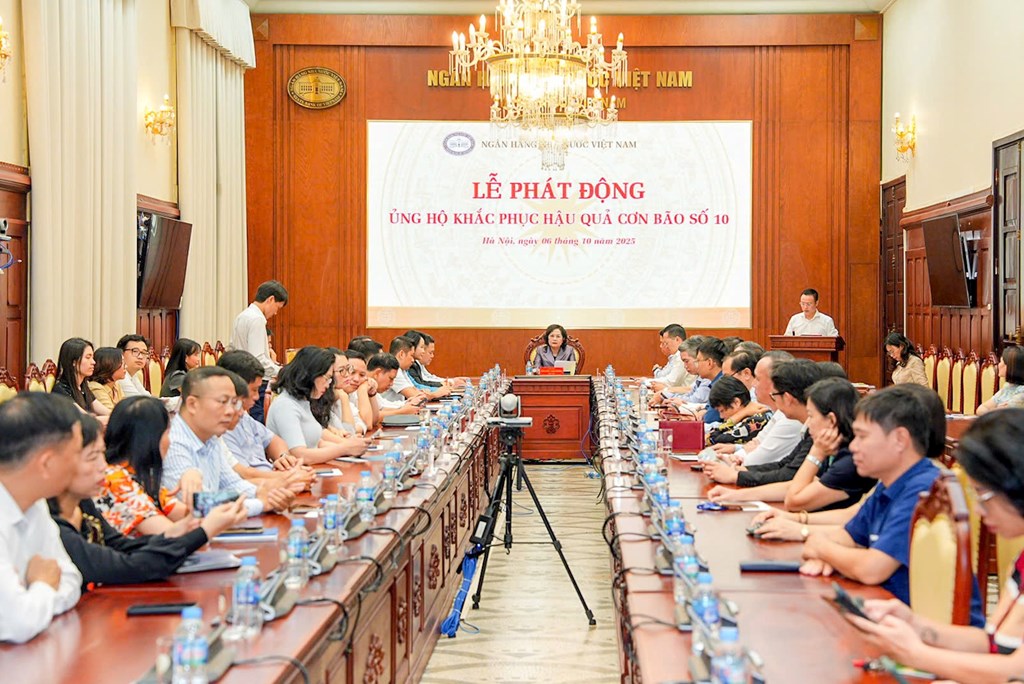 Ngân hàng Nhà nước phát động ủng hộ đồng bào khắc phục hậu quả bão số 10