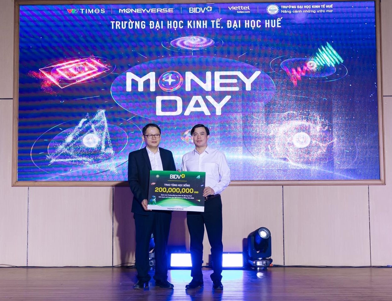 Money Day