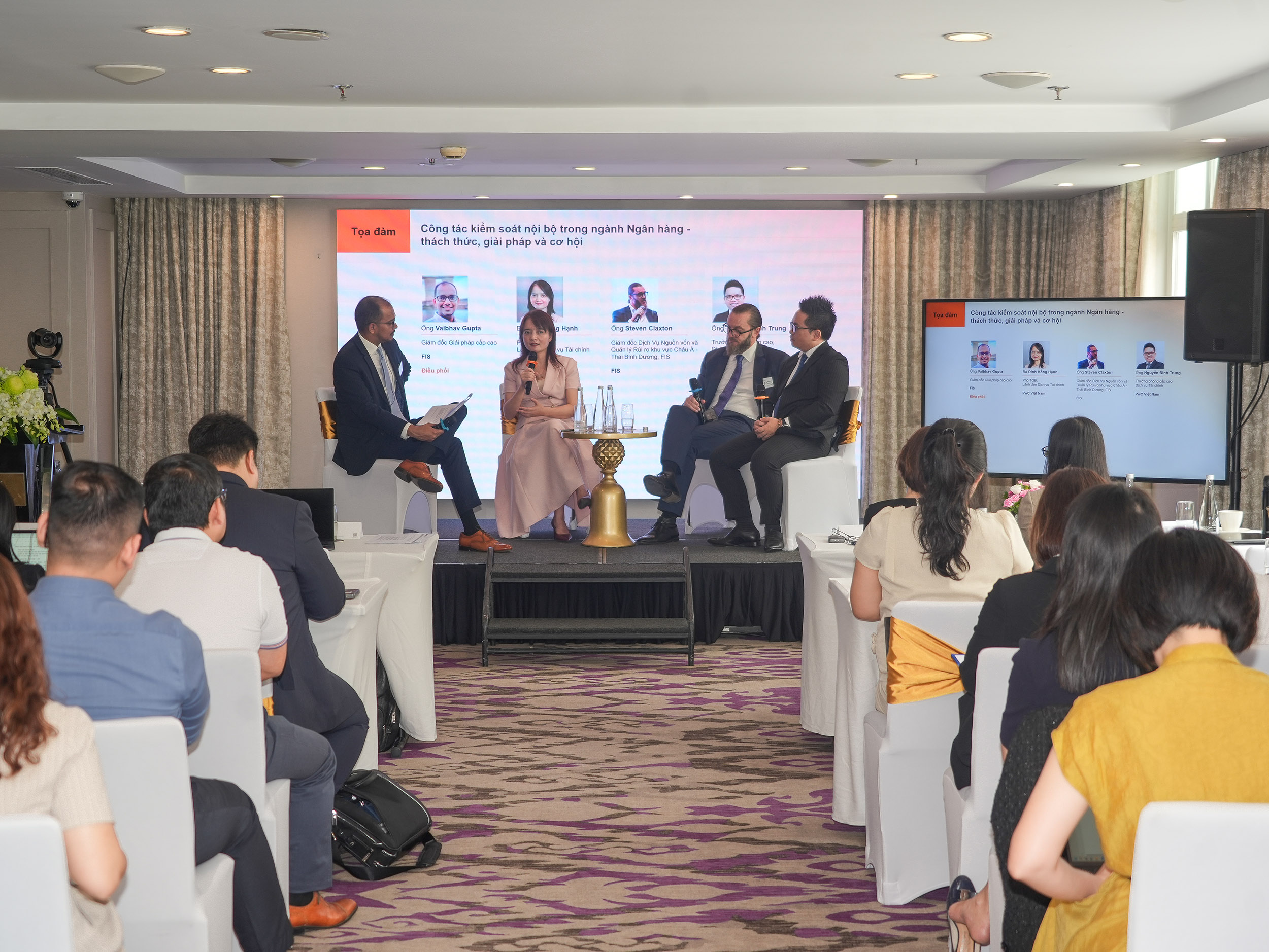 Quang cảnh tọa đàm