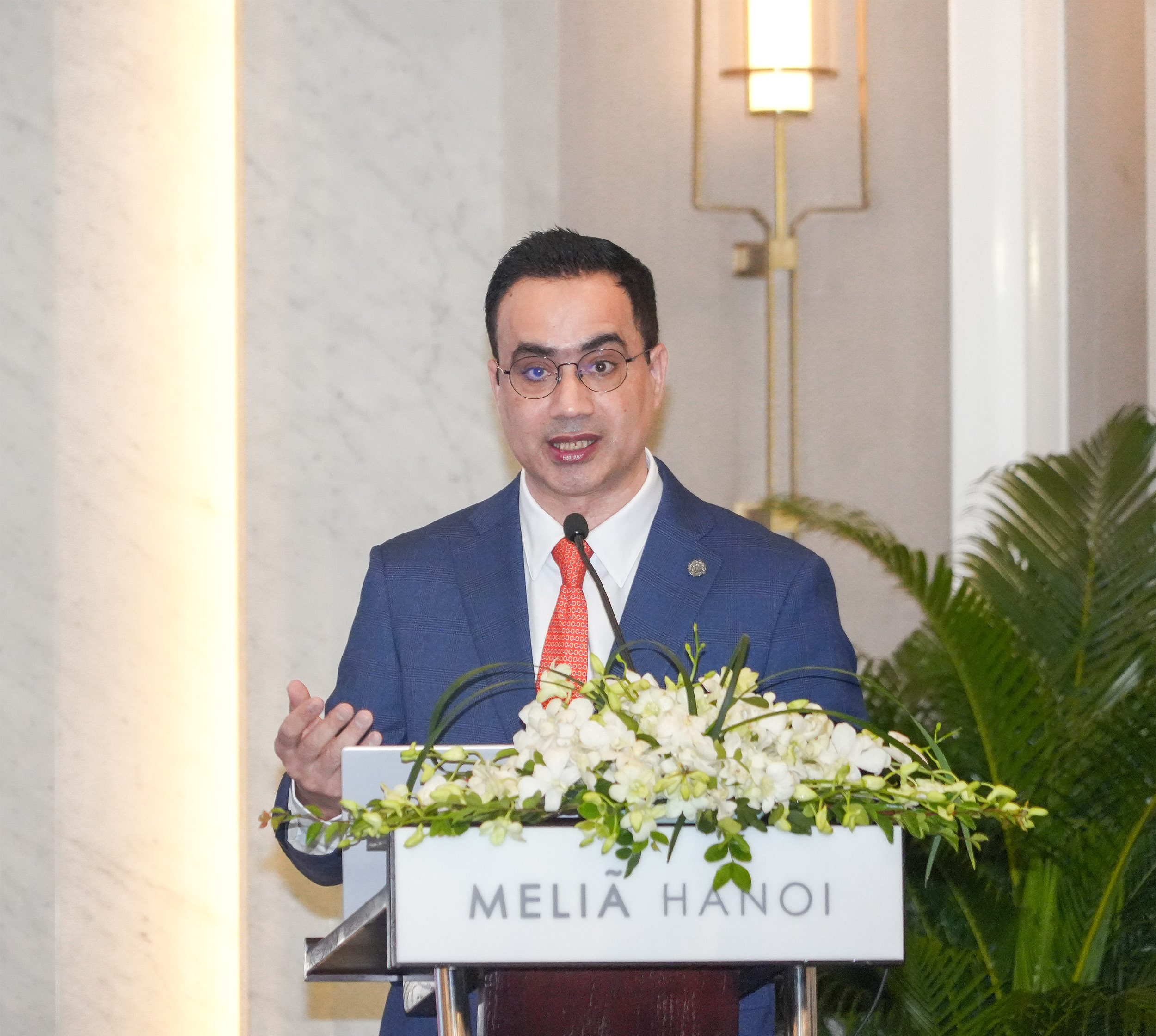 Ông Amit Ganju, Tổng Giám đốc - Khối Phát triển Doanh nghiệp Châu Á - Thái Bình Dương, Fitch Ratings