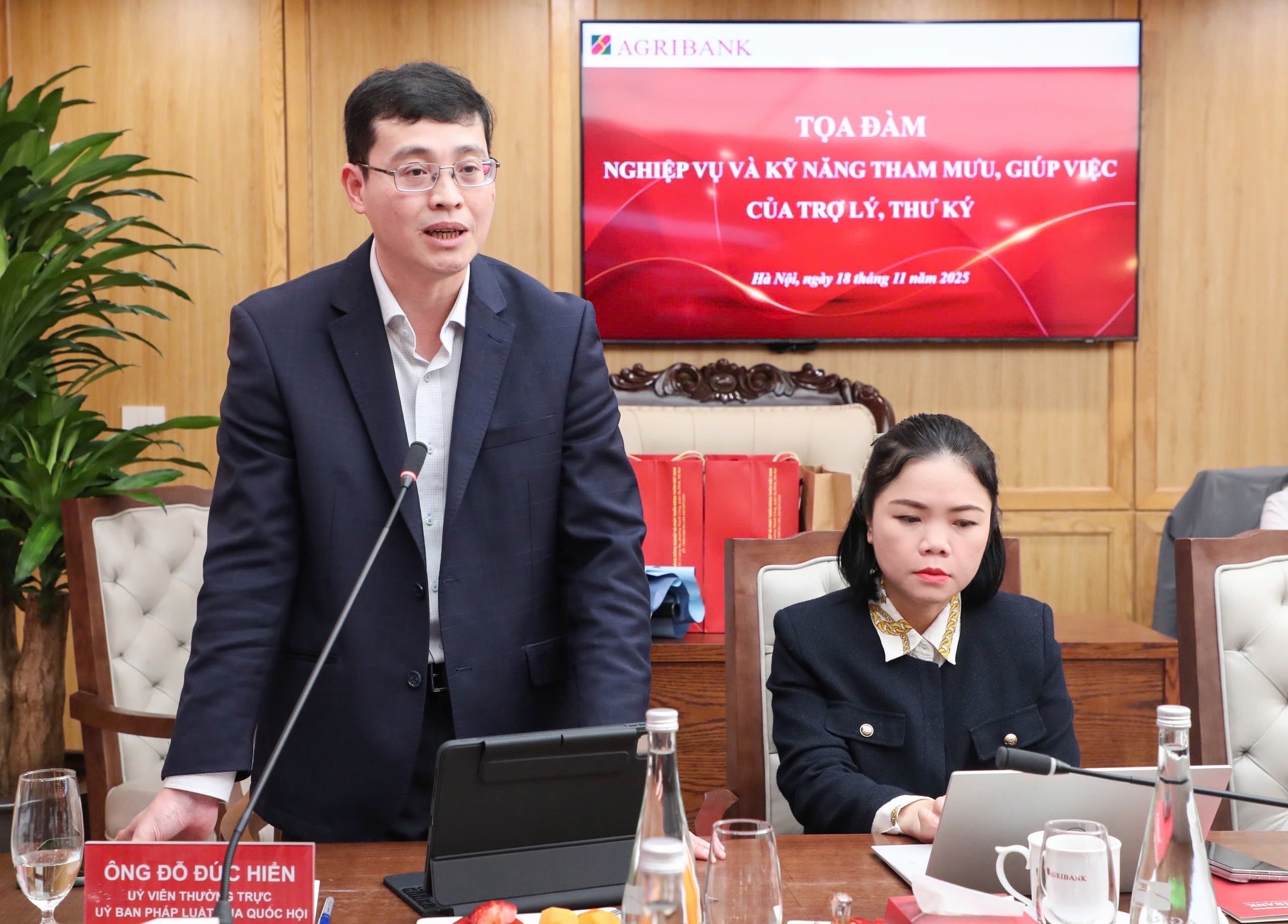 Đồng chí Đỗ Đức Hiển - Đại biểu quốc hội khóa XV, Đoàn TP. Hồ Chí Minh, Ủy viên Ủy ban Pháp luật và Tư pháp của Quốc hội chia sẻ tại buổi tọa đàm