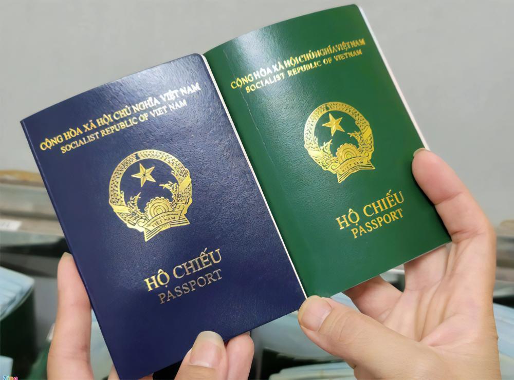 Hộ chiếu của công dân Việt Nam sẽ ngừng giao dịch ngân hàng từ đầu năm sau.