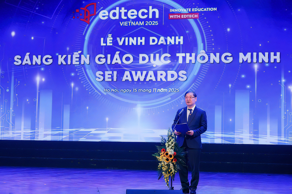 UB GROUP ghi dấu ấn tại Lễ vinh danh Sáng kiến Giáo dục Thông minh – SEI Awards năm 2025