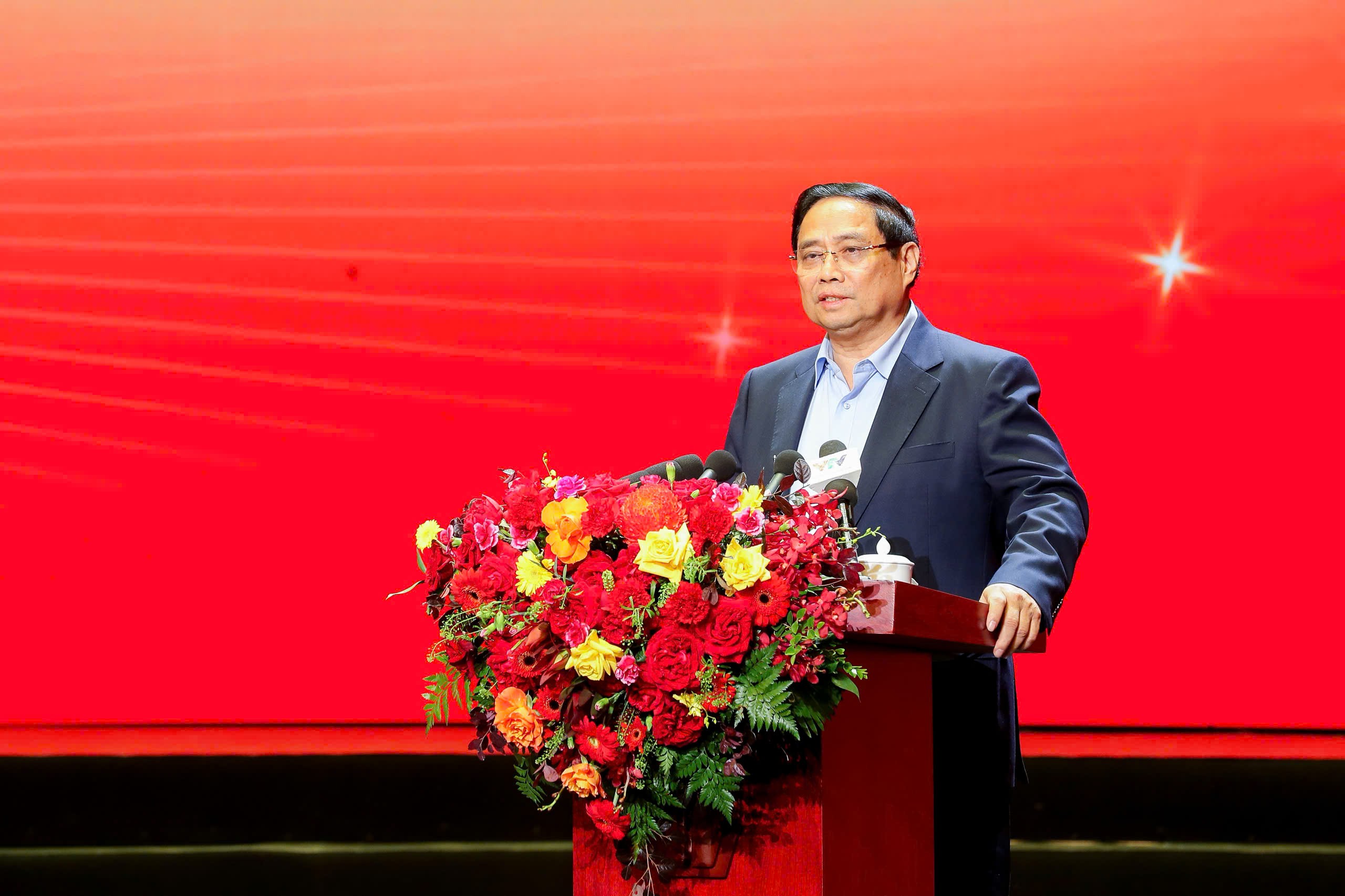 Đồng chí Phạm Minh Chính - Ủy viên Bộ Chính trị, Thủ tướng Chính phủ, Chủ tịch Hội đồng Thi đua - Khen thưởng Trung ương tham dự và chỉ đạo Đại hội