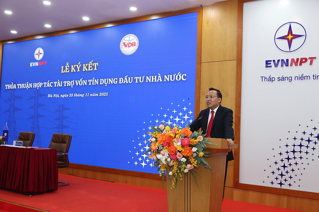 Thứ trưởng Bộ Công Thương Nguyễn Hoàng Long phát biểu tại buổi lễ