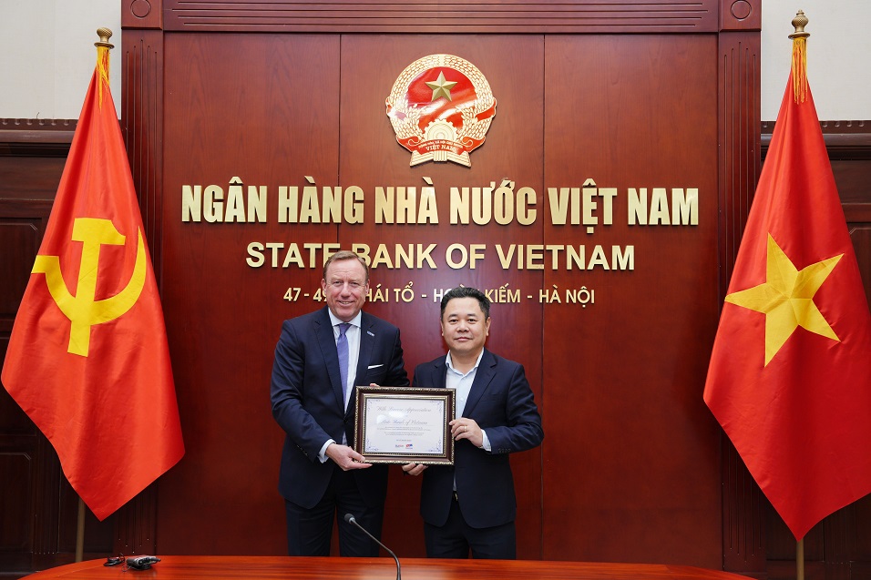 NHNN mong muốn EU-ABC và EuroCham tiếp tục là cầu nối quan trọng, hỗ trợ Việt Nam trong việc hoàn thiện khuôn khổ pháp lý và phát triển hệ sinh thái tài chính hiện đại