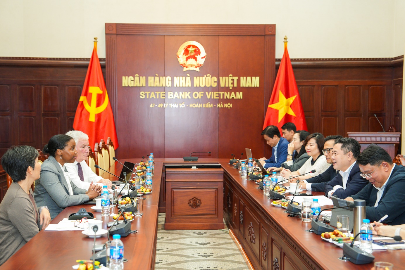 Quảng cảnh buổi làm việc (Ảnh: Hoàng Giáp)