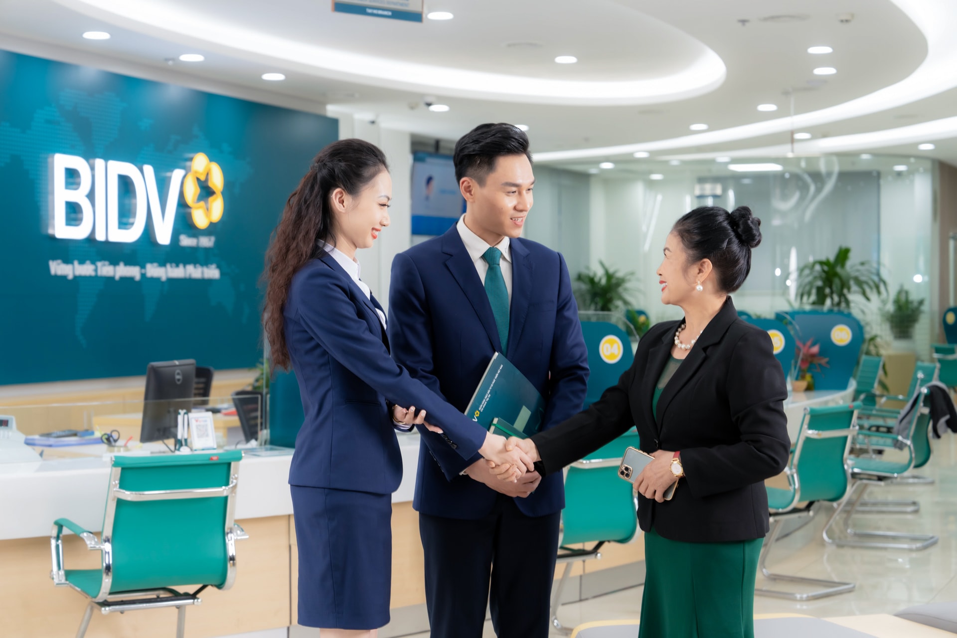 BIDV Chi nhánh Hạ Long tuyển dụng nhân sự