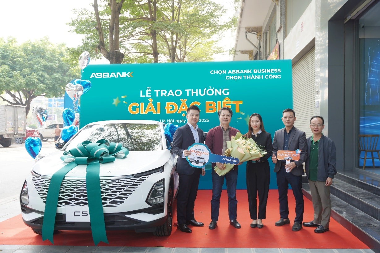 Giải thưởng đặc biệt đã được trao cho Công ty TNHH MTV Quê Lâm Phương Bắc, doanh nghiệp có mã dự thưởng hợp lệ trong suốt thời gian diễn ra