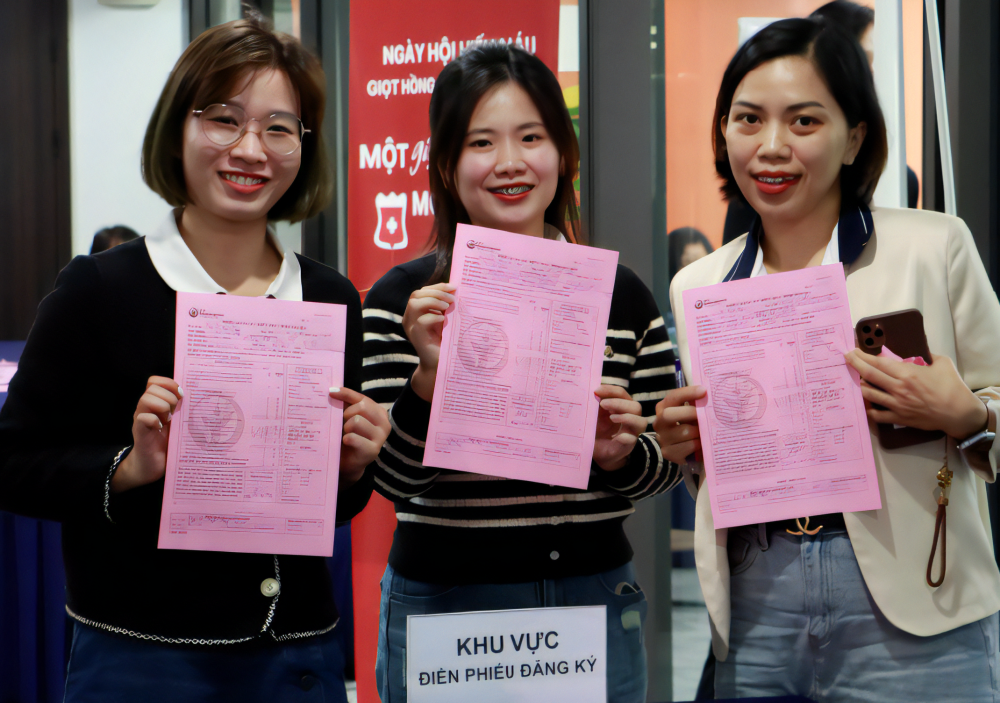 Chiến dịch hồng và những hy vọng trao đi